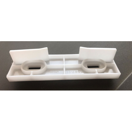 RAUM, UM NINKA MONDO ZU ZENTRIEREN